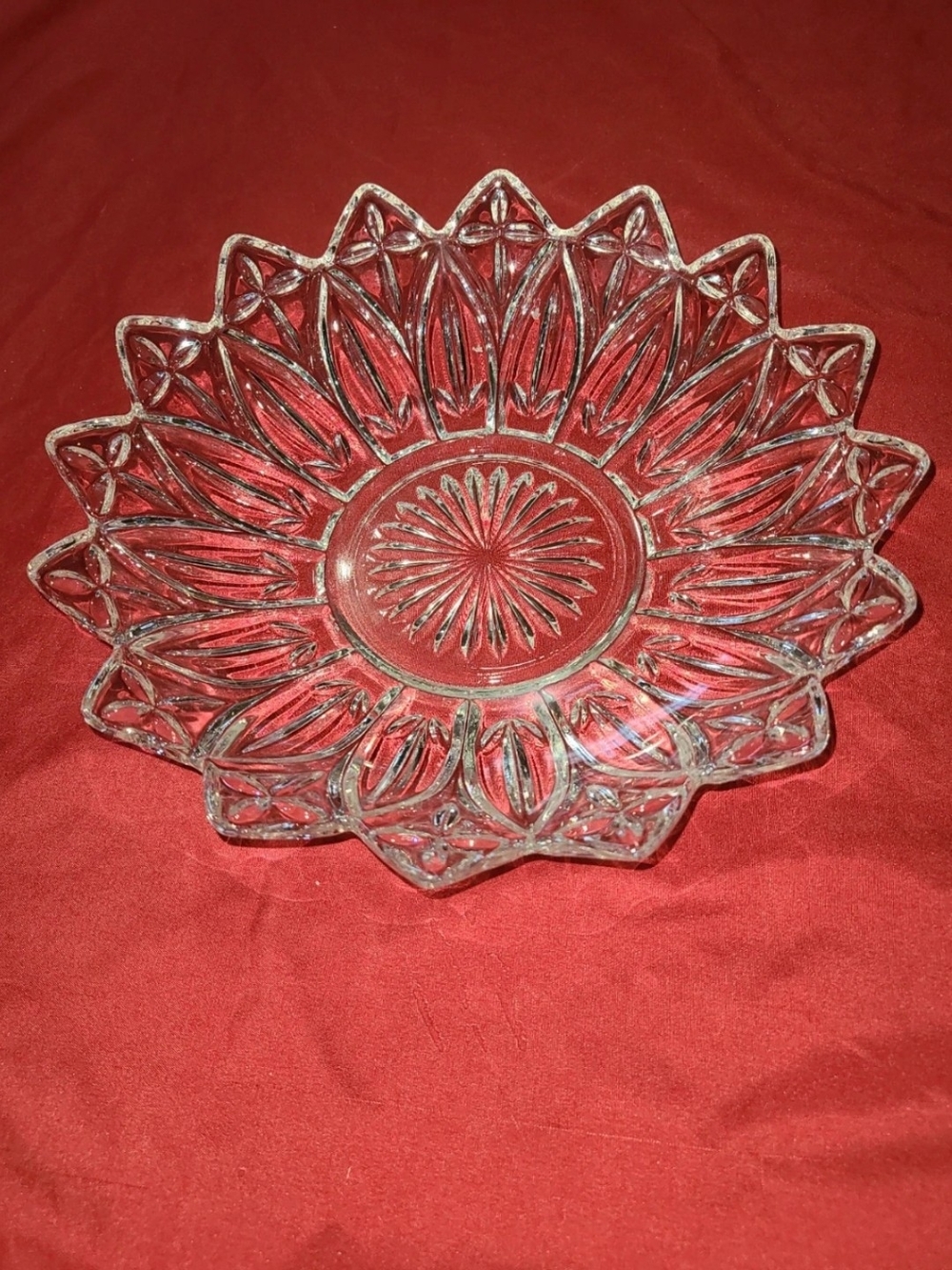 Clear Glass Decorative Bowl - Classic Sunburst Design